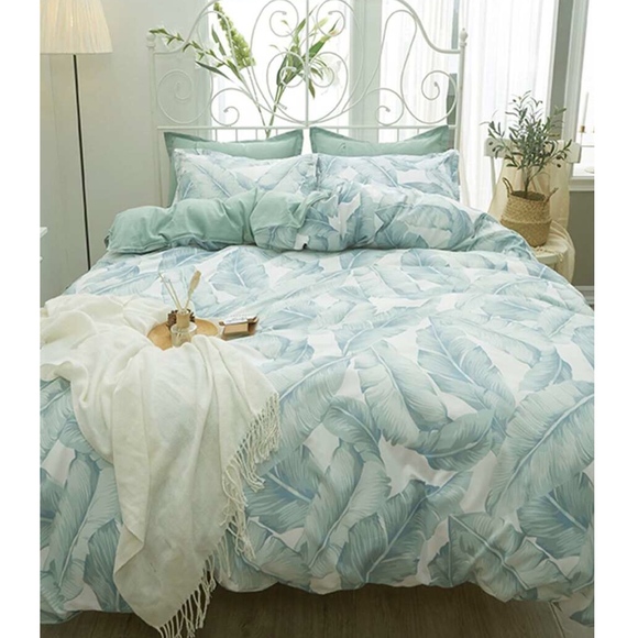Other - TONI Leaves Print Sheets Set